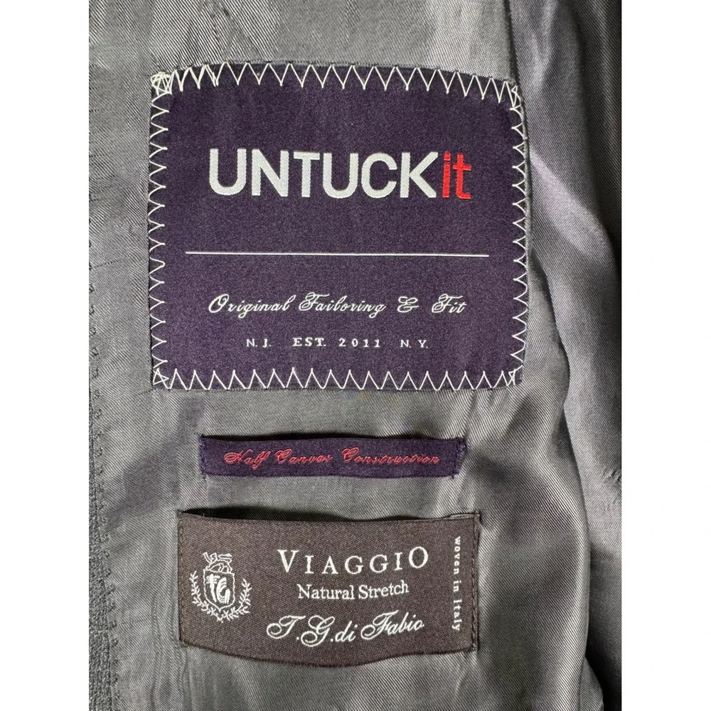 UNTUCKit grey wool